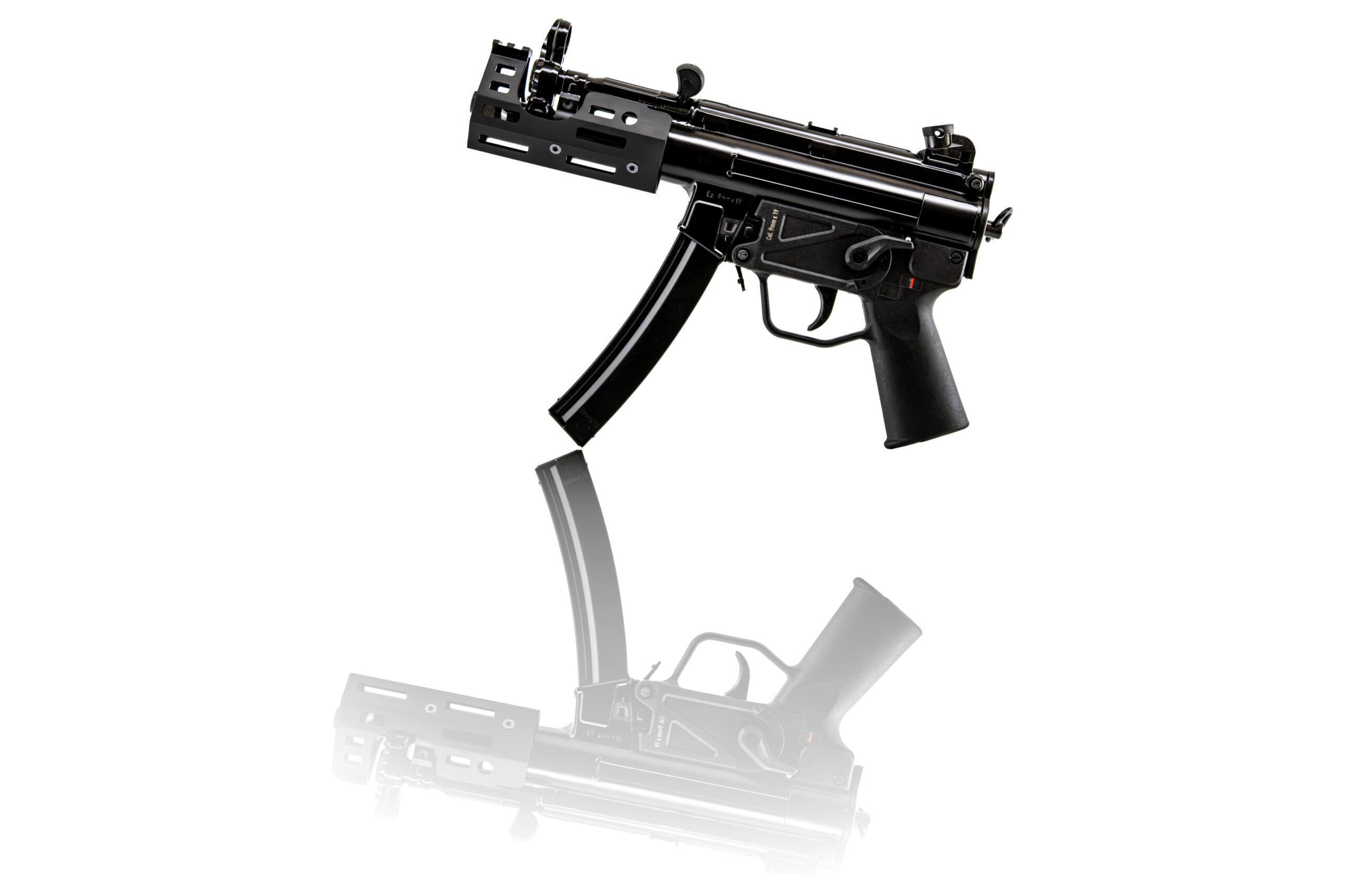 ZF5-P Extended M-LOK Handguard (Short) - Image 3